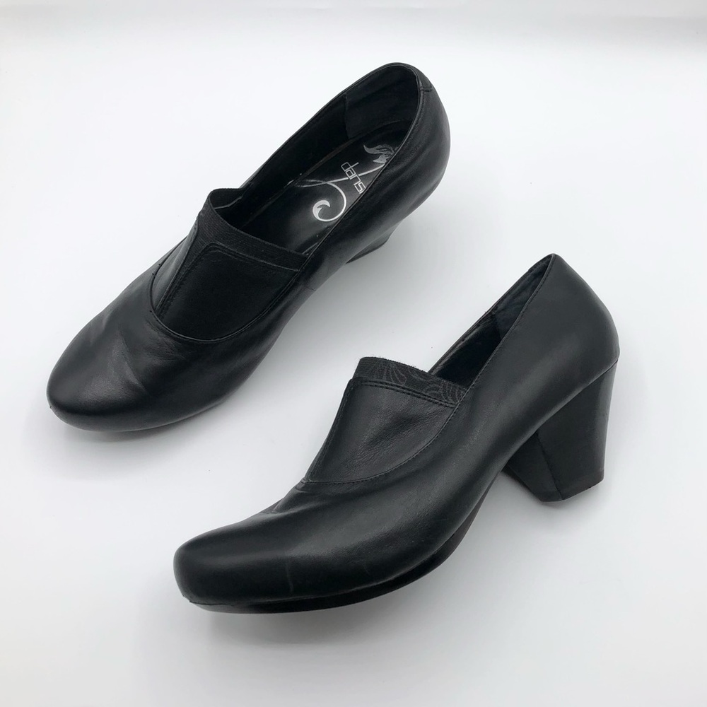 Dansko Black Leather Heeled Ankle Booties Women's Size 7